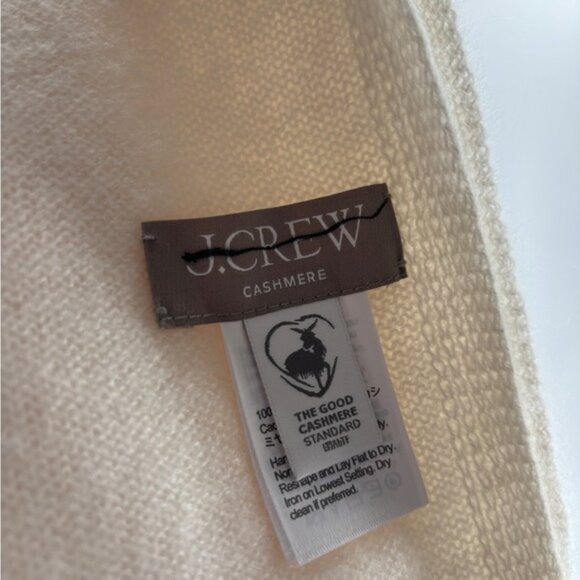 J.Crew Oversized cashmere wrap Ivory - Picture 5 of 8